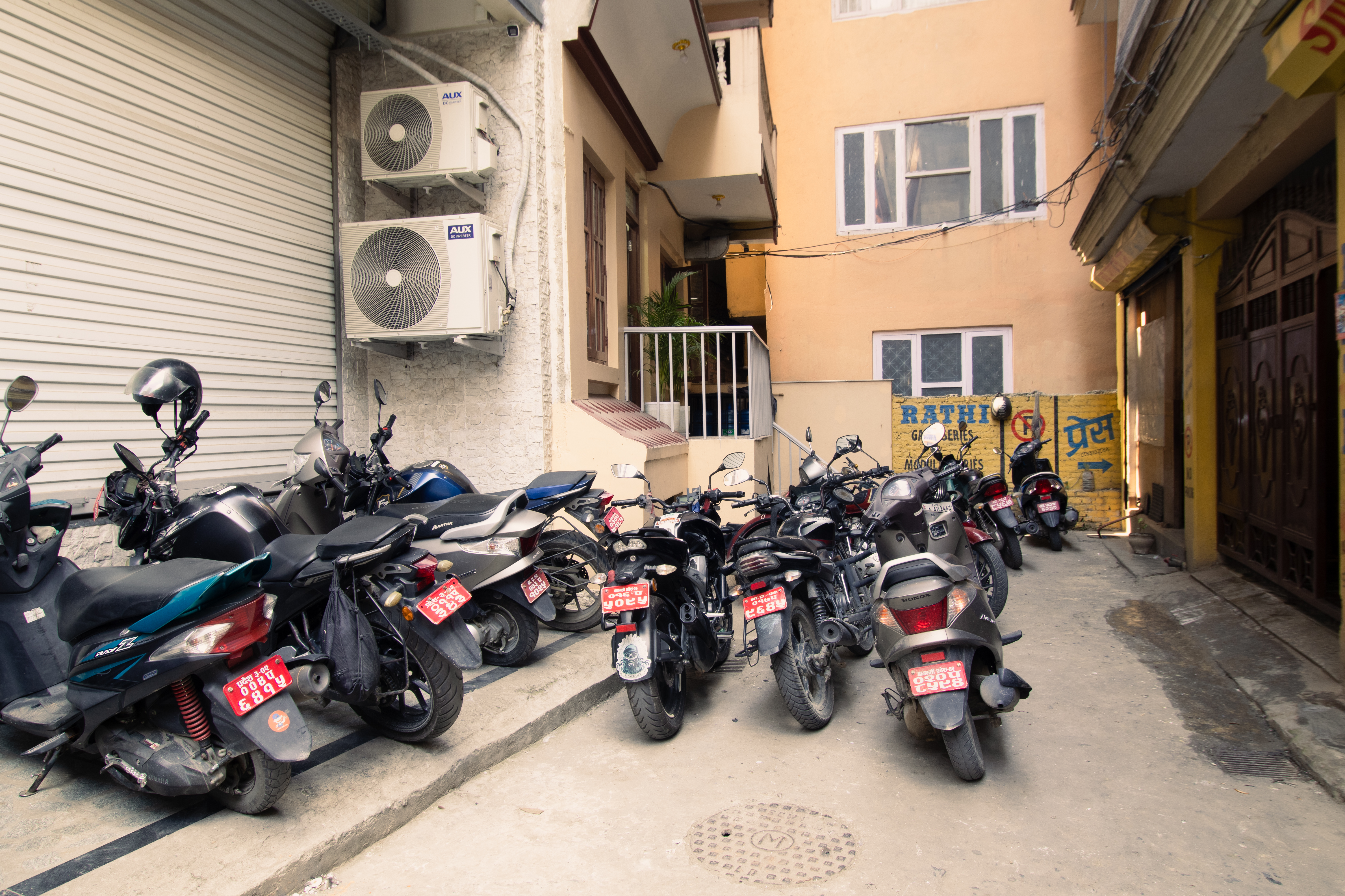 Hotel parking